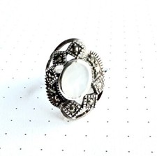  SIZE 6,8  MOTHER OF PEARL Stone RING with Marcasite .925 STERLING SILVER
