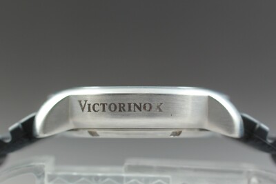 Victorinox V7-02GMT Blue Dial Stainless Steel V7 02GMT Quartz QZ