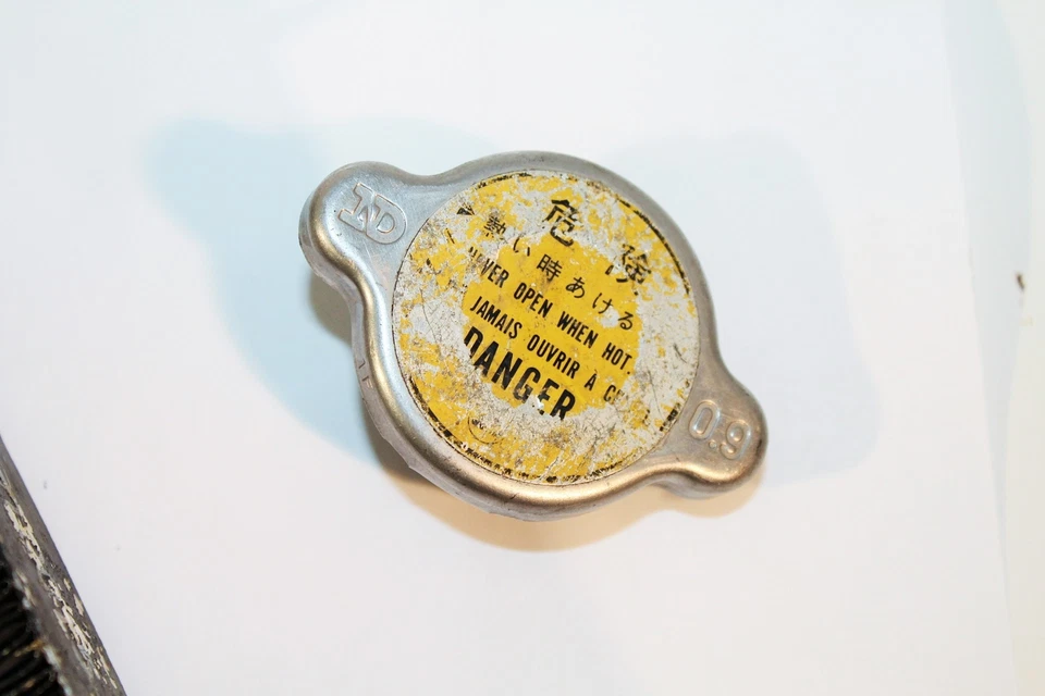 1985 1986 HONDA INTERCEPTOR 1000 SUB-RADIATOR ASSY 19050-MJ4-670 Foto 4 de 4