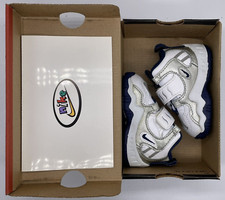 Vintage Nike Baby Air DT 5 850039-141 Size 2 c NIB Deion Sanders Dallas Cowboys