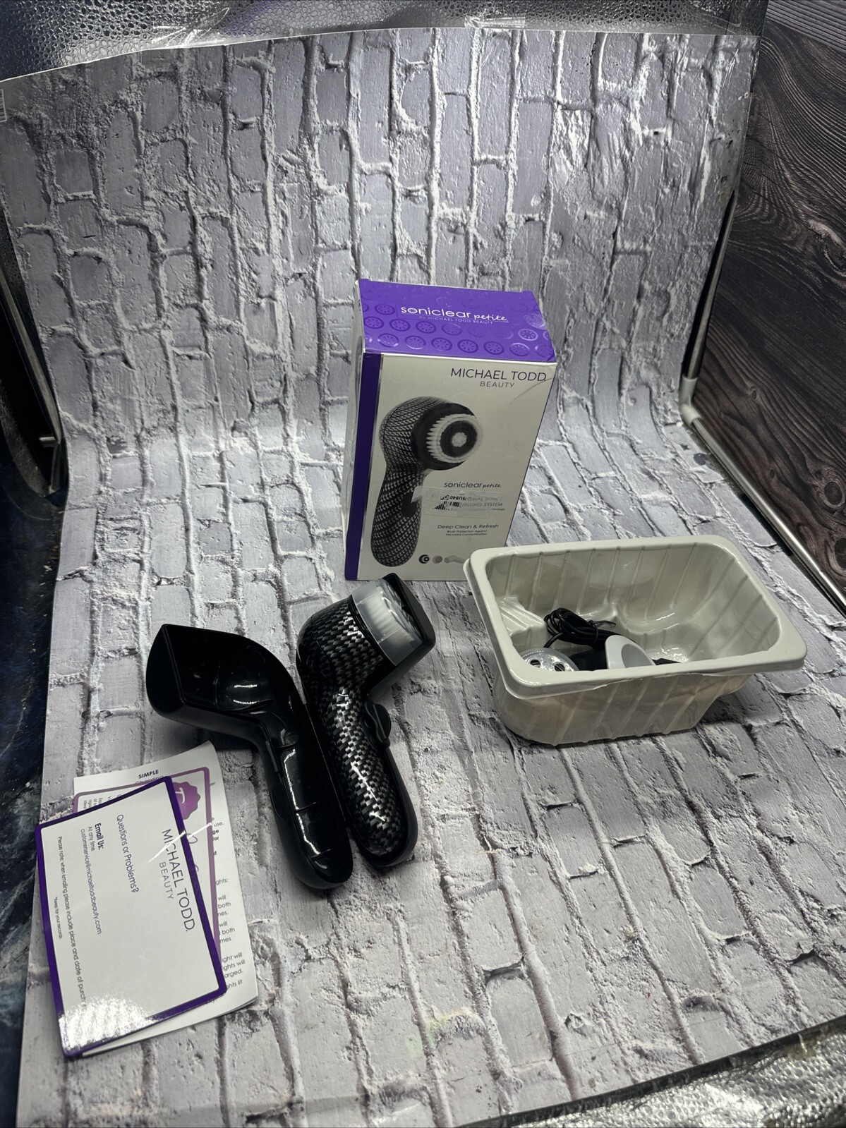 NIB Black Michael Todd Beauty Soniclear Antimicrobial Sonic Skin Cleanser.  9