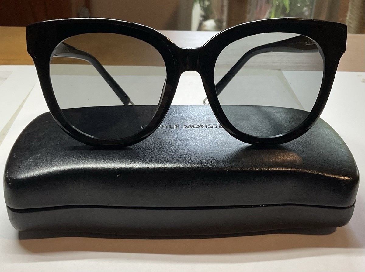 ☀️GENTLE MONSTER In Scarlet FLATBA Collection Sunglasses | eBay