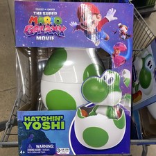 Hatchin' Yoshi Super Mario Galaxy Movie Interactive Yoshi Figure With Batteries