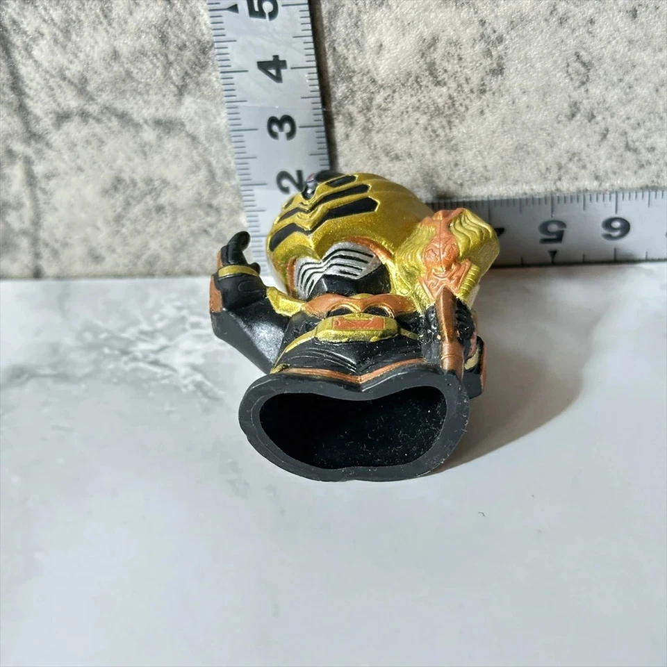Figura japonesa Ryuki Sofubi Kamen Rider Odin Puppet H1,4"/4 cm 000486 Foto 4 de 4