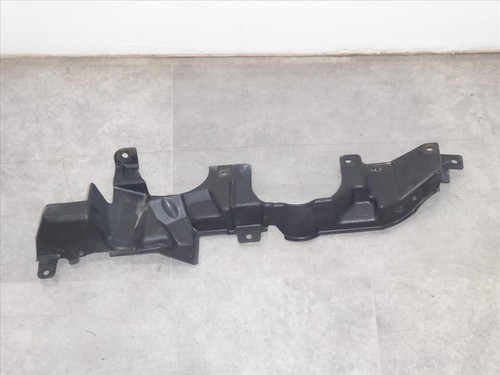 BMW F15 X5 M50dX, Abdeckung Lenkgetriebe oben links, 51757160237, 51757160237