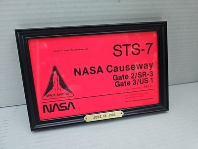 STS-7 NASA CAUSEWAY KENNEDY SPACE CENTER VEHICLE PERMIT SALLY RIDE MISSION
