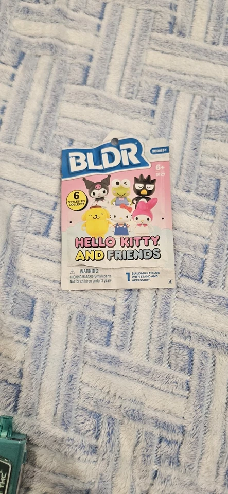 Hello Kitty and Friends Blocks Build Set Minifigure Series 1 Hello Kitty NEW - Image 3 of 4