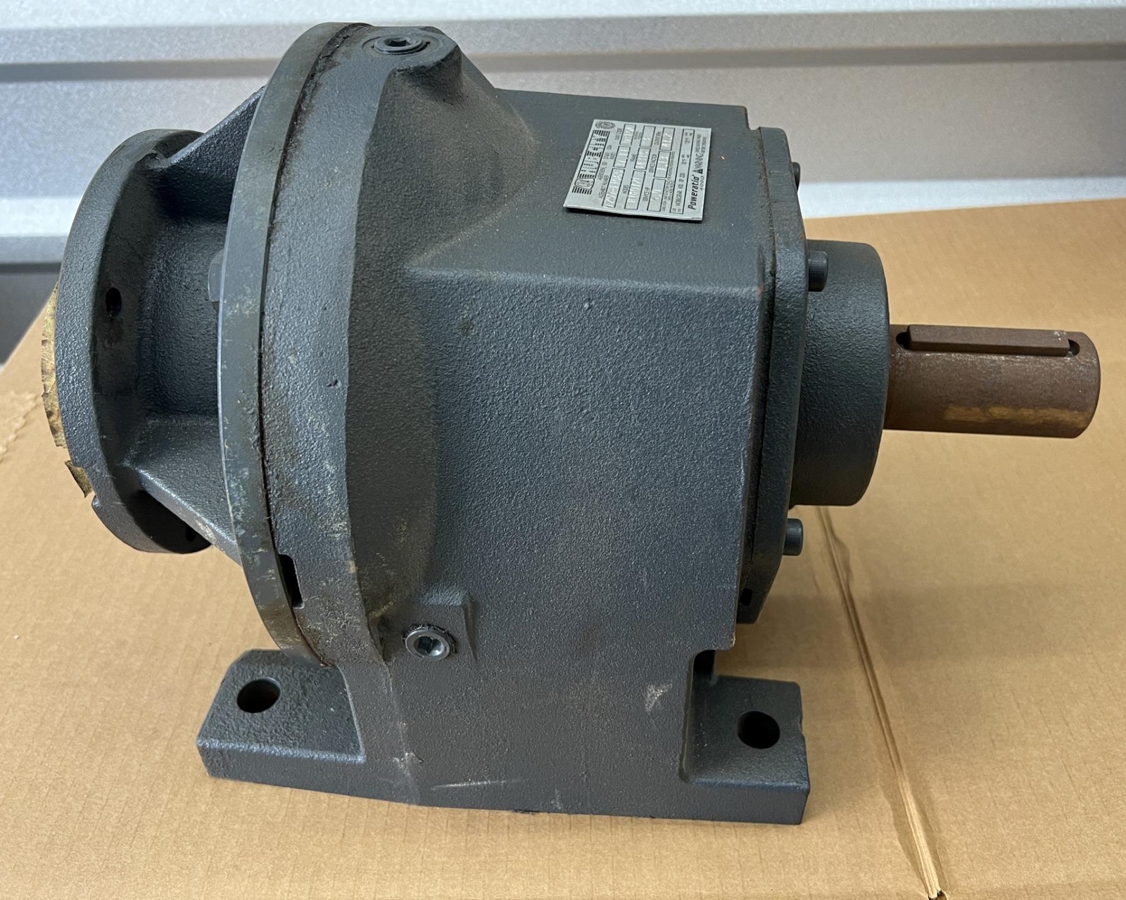 Hub City HI4072E Poweratio 4000 Helical Inline Gear Drive, 37.11 Ratio