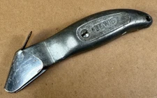 NICE Vintage Lewis Pocket Razor Knife Safety Box Cutter Tool w/ Blades