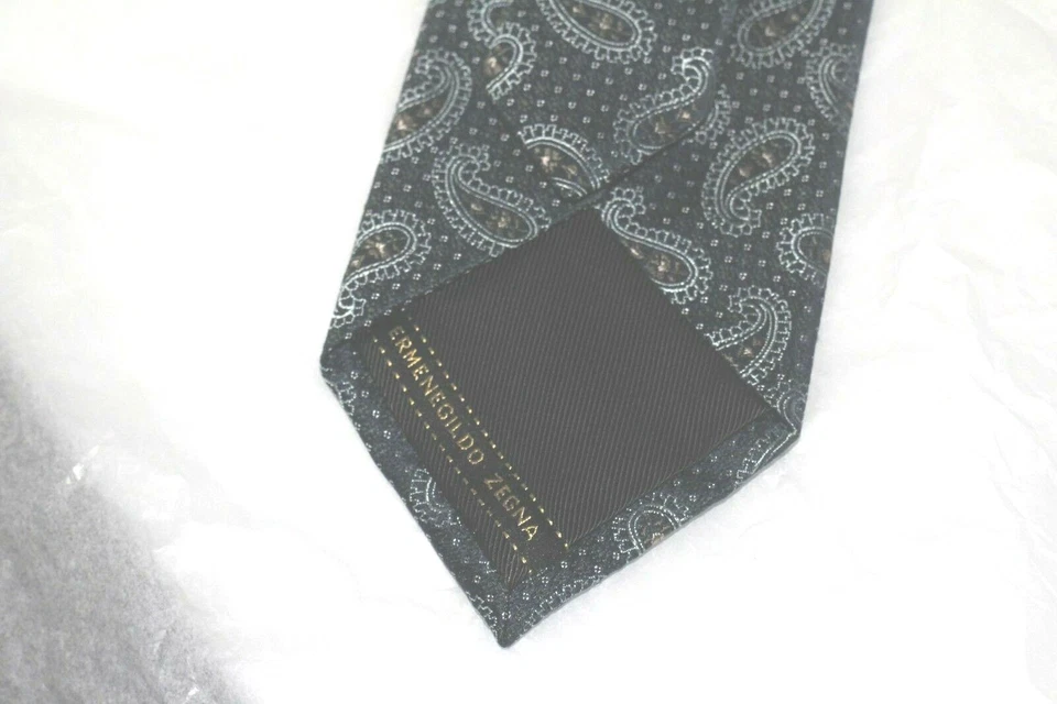 Corbata reciente ERMENEGILDO ZEGNA cachemir grueso 100% SEDA Italia Foto 3 de 4