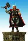 Thor Marvel Diamond Select Toys Collector Edition Action Figure
