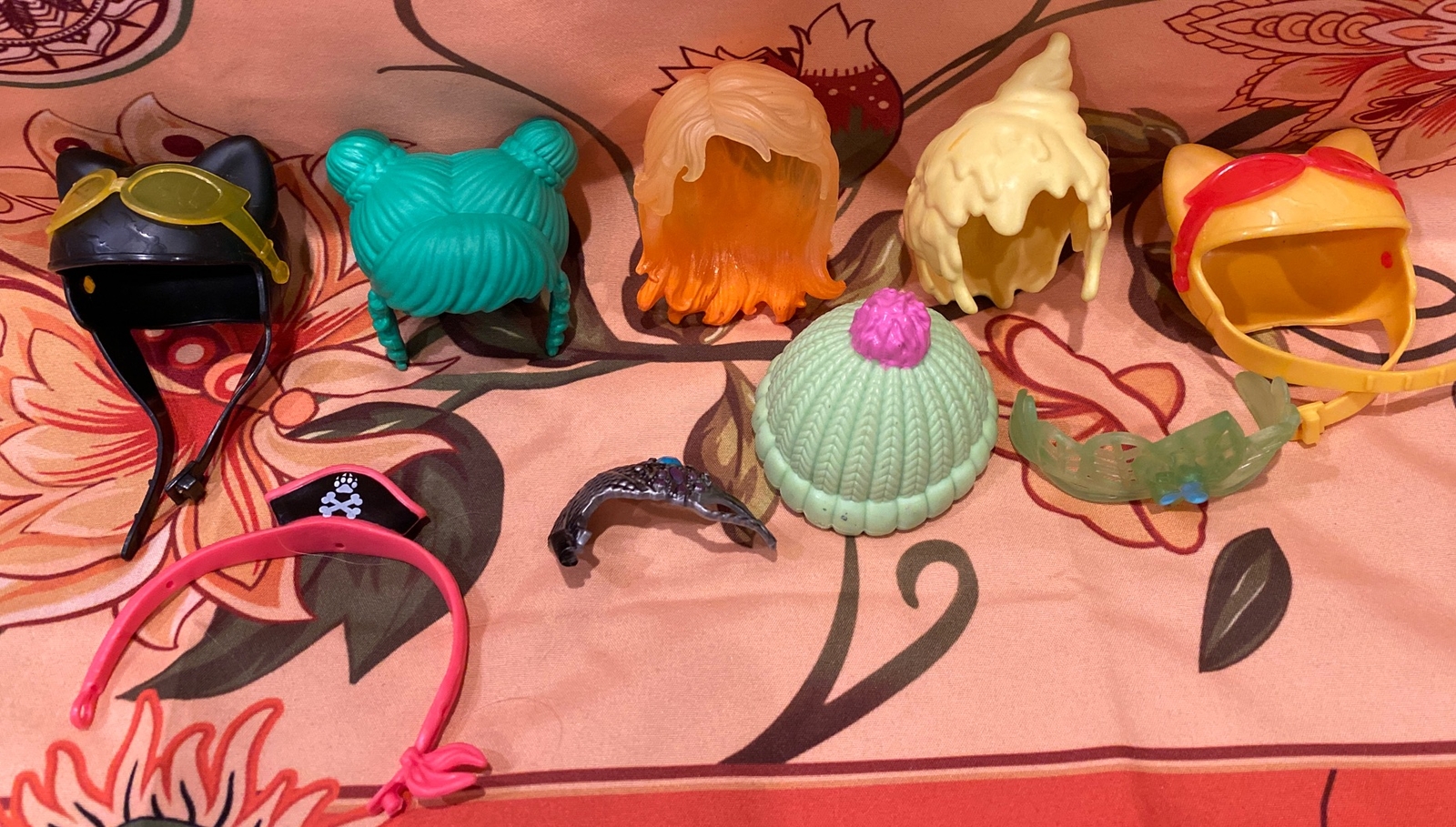 Large Lot of Vintage Monster High Vinyl Plastic Hats and Hair or Wigs