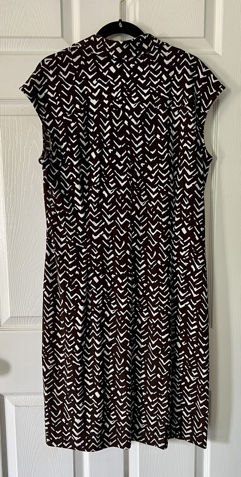 Chaps Brown White Geometric Collared Sleeveless S… - image 4