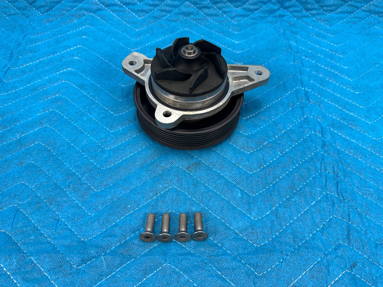 Bentley Continental Flying Spur Water Coolant Pump w/ Pulley 29k 2006-2012 OEM