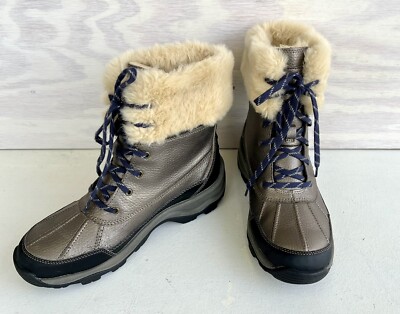 Clarks Mazlyn Arctic Water Resistant Metallic Leather Fur Cuffed