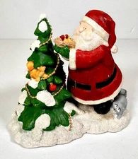 Russ Berrie &Co. Santa’s Village Season's Tweetings Figurine EUC