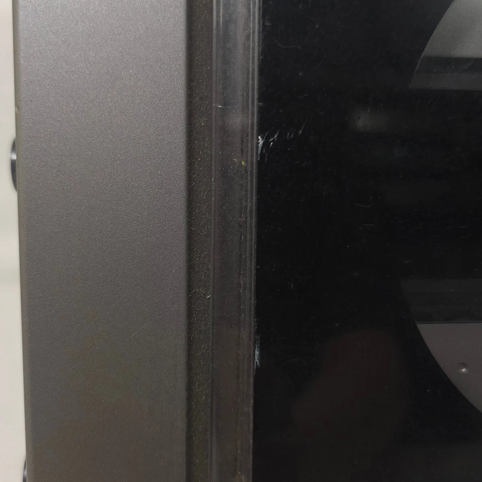 2009 Philips Micro System (MC235B) Music FM/AM CD Player No Speakers READ - Image 3 of 4