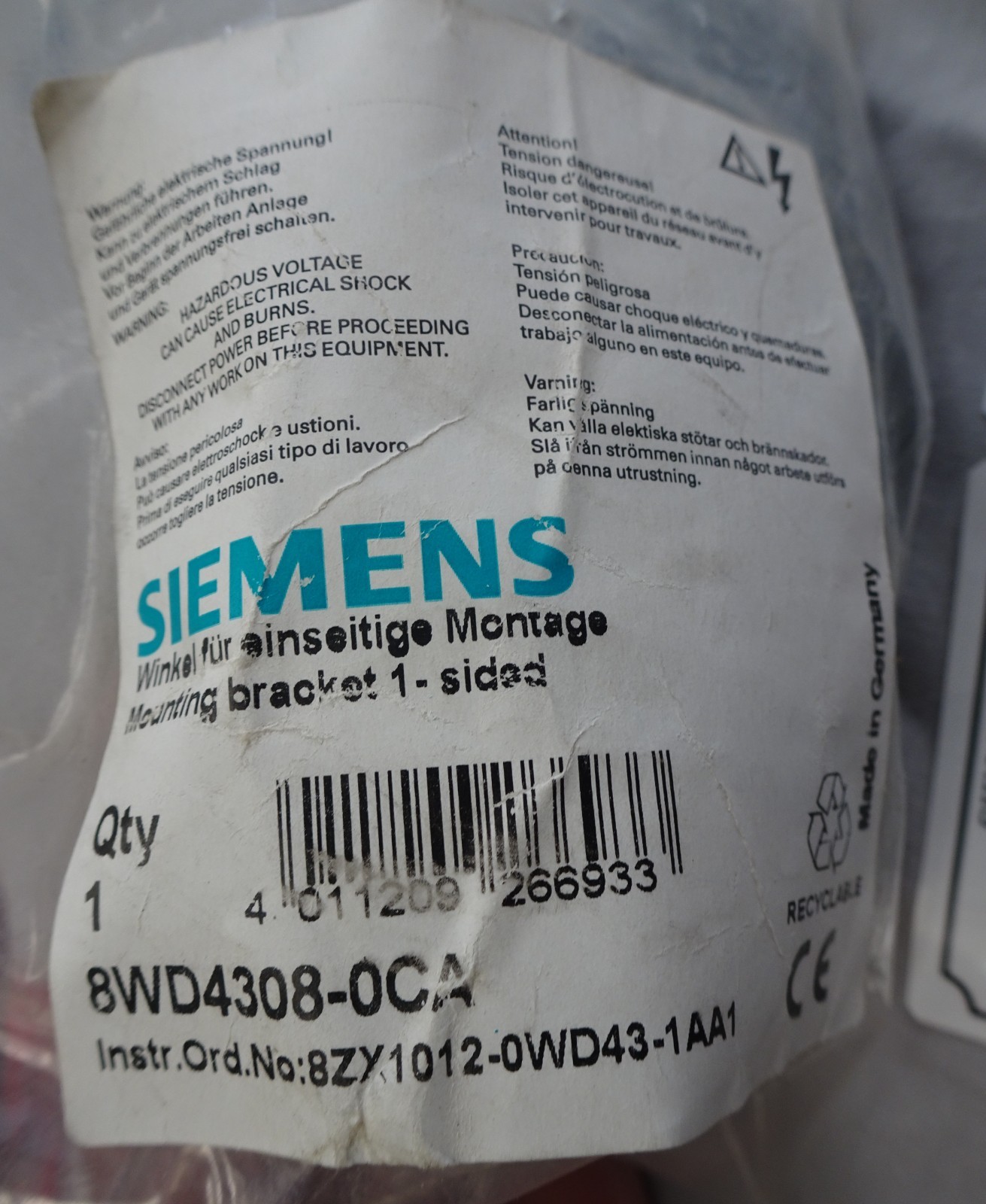 SIEMENS 8WD4308-0CA STACK LIGHT MOUNT (724)