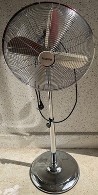 verchromter Standventilator von Beldray Ø 40 cm - Extra Leise und Leistungsstark