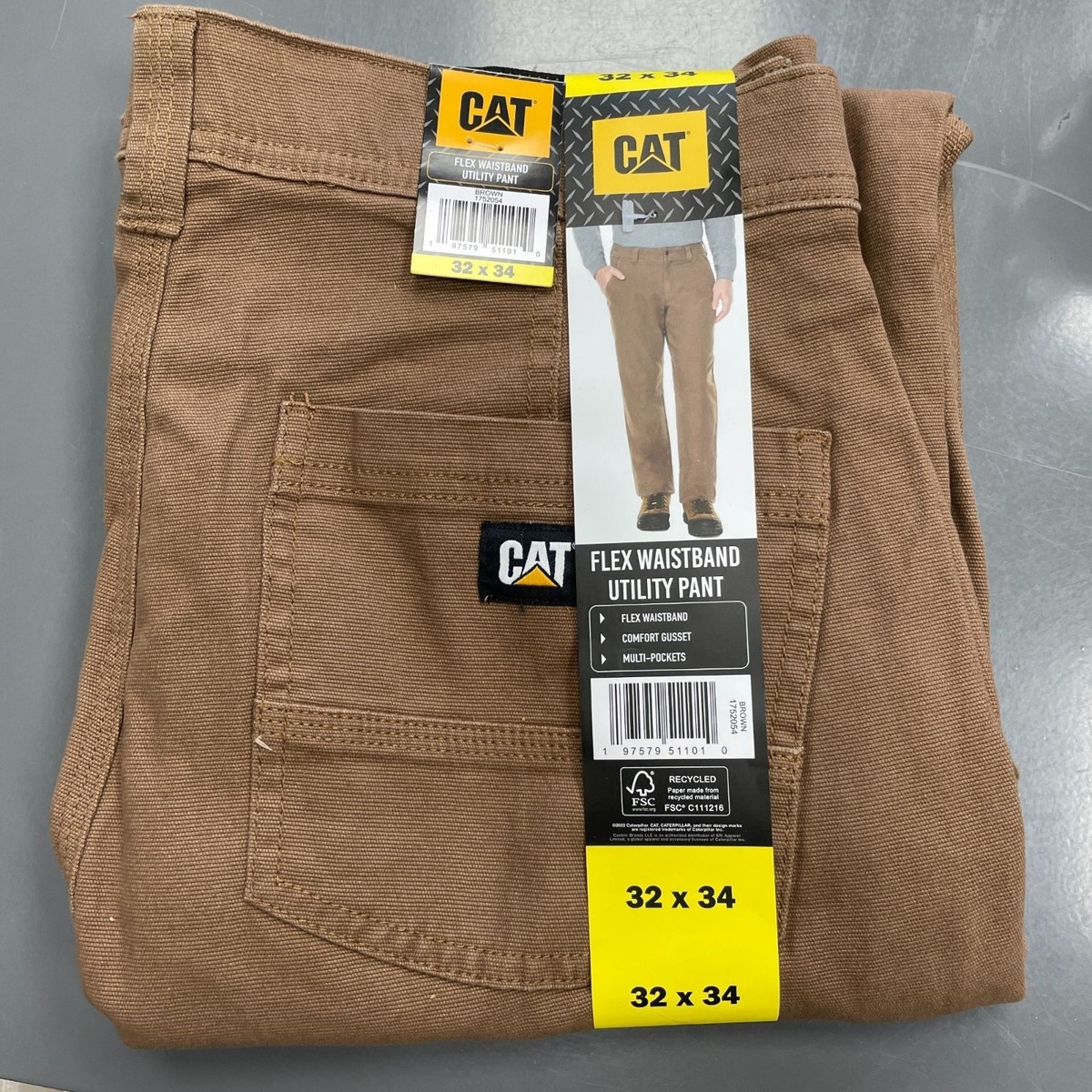 Cat Men's 32x34 Flex Waistband Canvas Utility Pants Brown