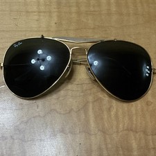 Ray-Ban Aviator Gold Metal Sunglasses Vintage Bausch and Lomb 