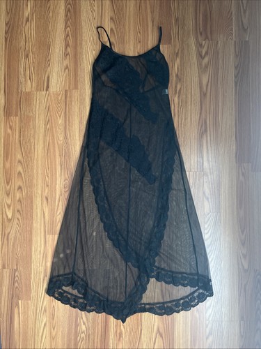 Frederick's of Hollywood Vintage Black Lace Medium spiral panel mesh maxi slip