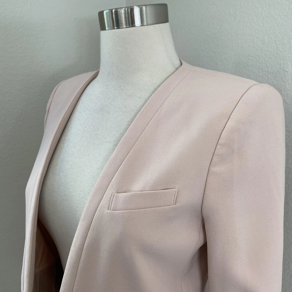 Blazer BCBGMAXAZRIA Mujer Pequeño Desnudo Rosa Frente Abierto Chaqueta Corta Foto 2 de 4