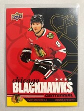 2025-26 Upper Deck Chicago Blackhawks Centennial Yellow #32 Ryan Donato