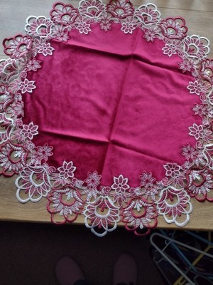 Couchtischläufer rund dunkelrot/weiß 60 cm Durchmesser  (24 Zoll)