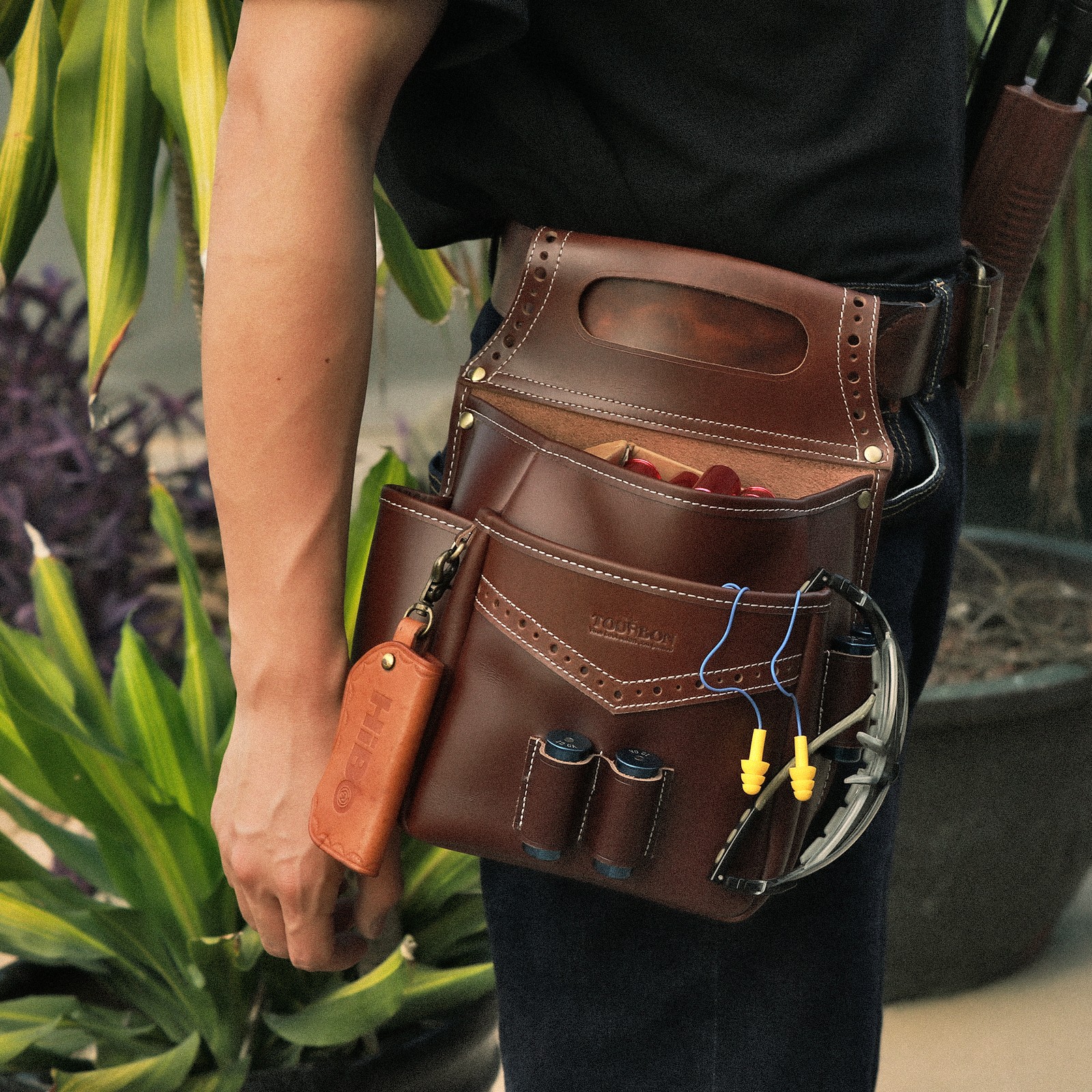 TOURBON Hunting Full Leather Cartridges Bag Shells Holder Case Ammo Carry Pouch