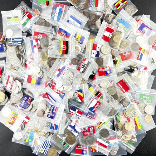 Coin Collection Lot: 709 Different World Coins with Flags for a Binder! - Picture 2 of 9