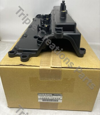 Genuine Nissan 13264-1CA2B Cover Assy-Valve Rocker 132641CA2B OEM