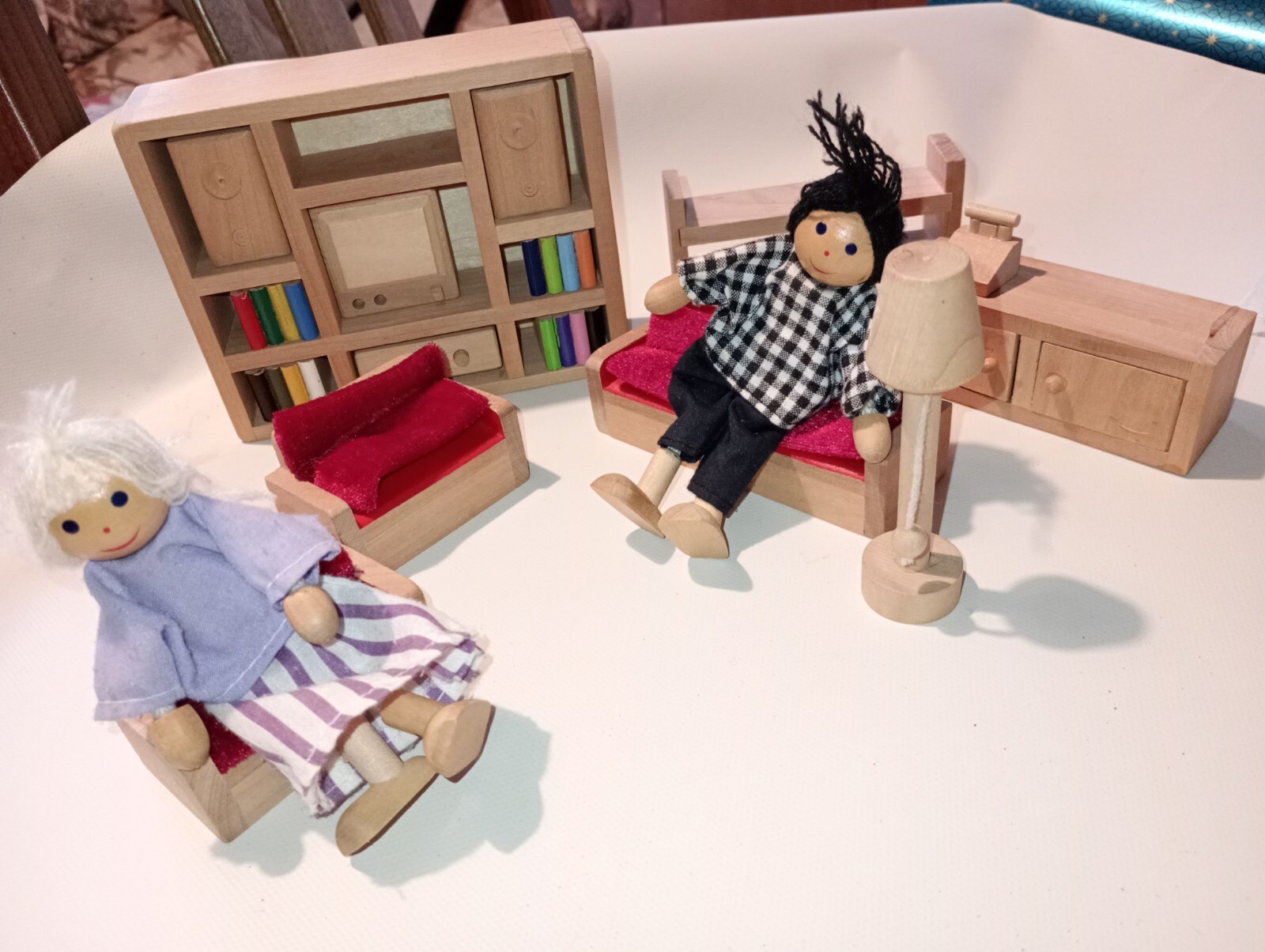 Wooden Dolls House Furniture And Wooden Dolls eBay