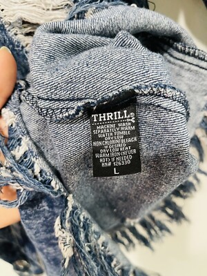 トップス a Thrill Denim Distressed 100% Cotton Western Fun Print Button-Up