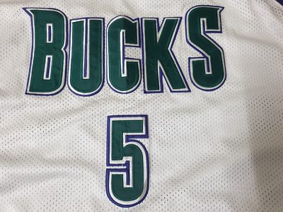 Milwaukee Bucks Tim Thomas #5 Basketball-NBA Reebok Jersey Size60