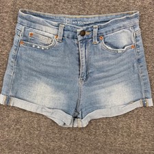 No Boundaries Womens Light Wash Cuffed Denim Shorts High Rise Size 9 Blue Jean
