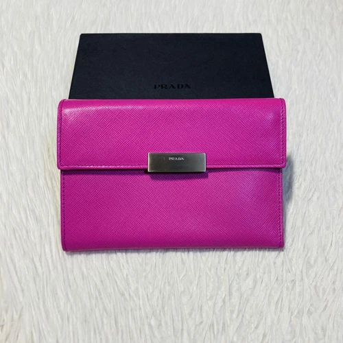 Prada Tri fold Bi fold Rose Accessoires Boîte Authentique
