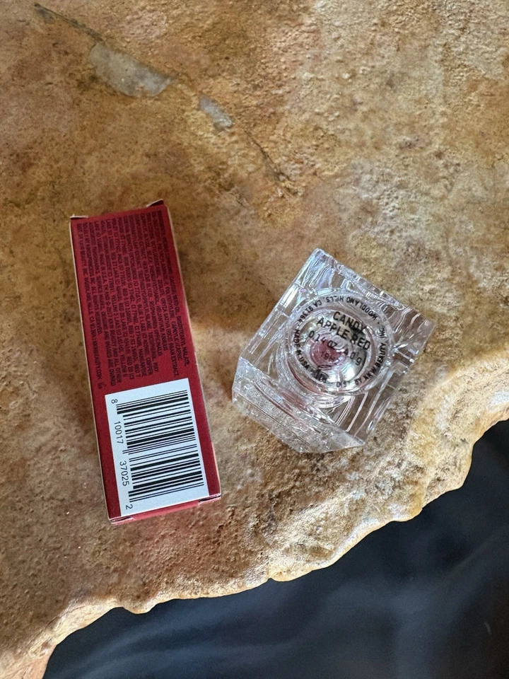 KKW BEAUTY Kim Kardashian Crème Lippenstift SELTEN Candy Apple Rot 0,14 Oz. Volle Größe - Bild 4 von 4