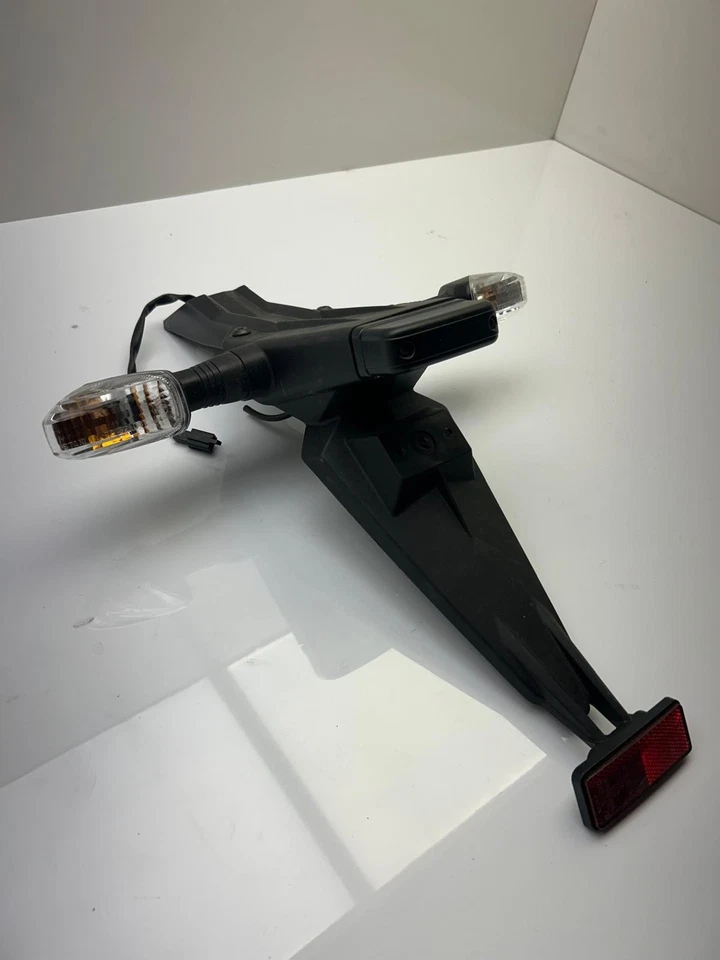 Support de plaque origine Kawasaki ZX10R 2008 - 2010 - Photo 2/3