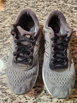 New Balance Women's WARIS Gray Sneakers US Size 9.5