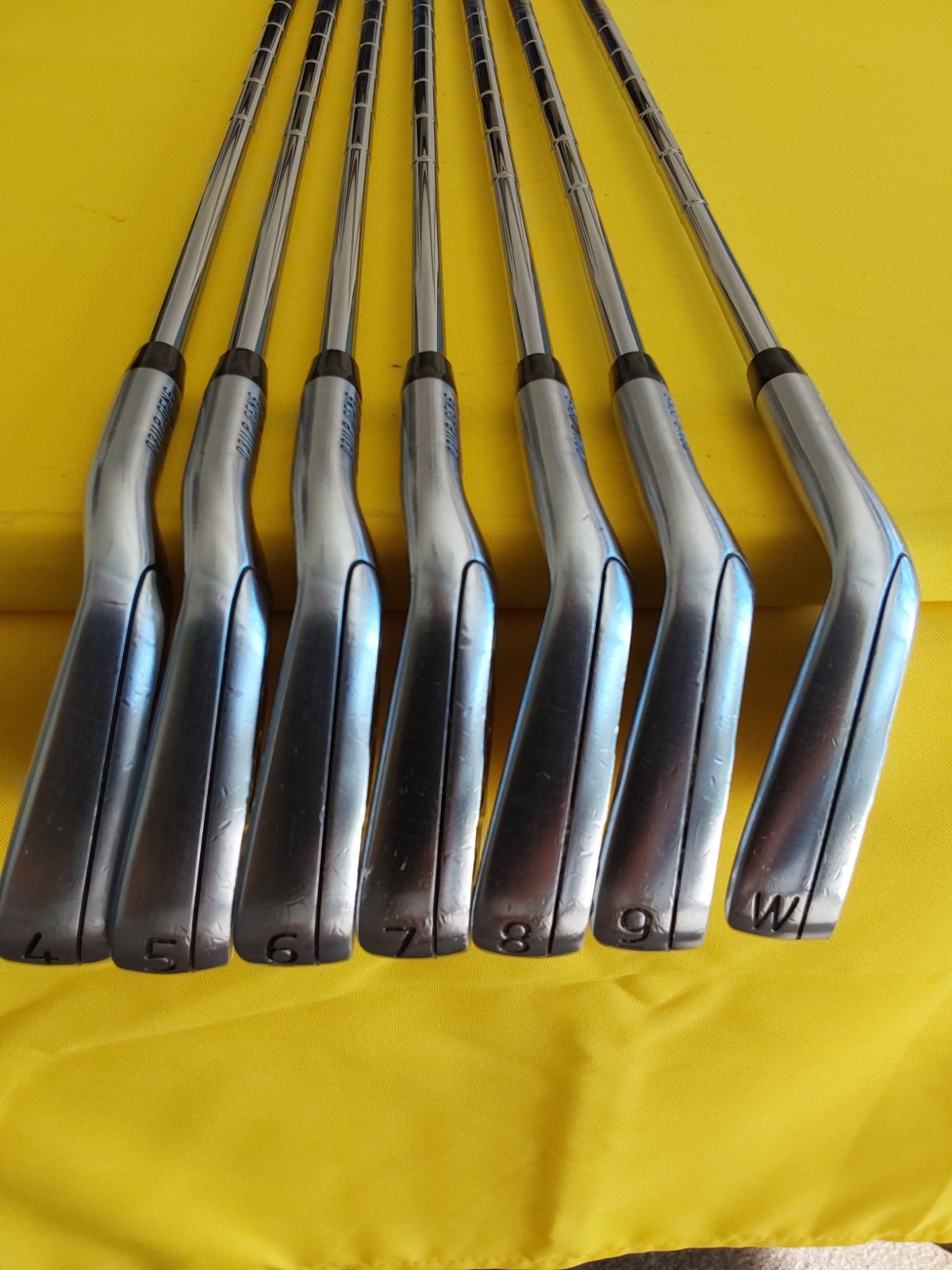 PXG 0311P GEN 6 iron set 4 to PW Steel DYNAMIC GOLD MID 115 S300 Stiff EXCELLENT