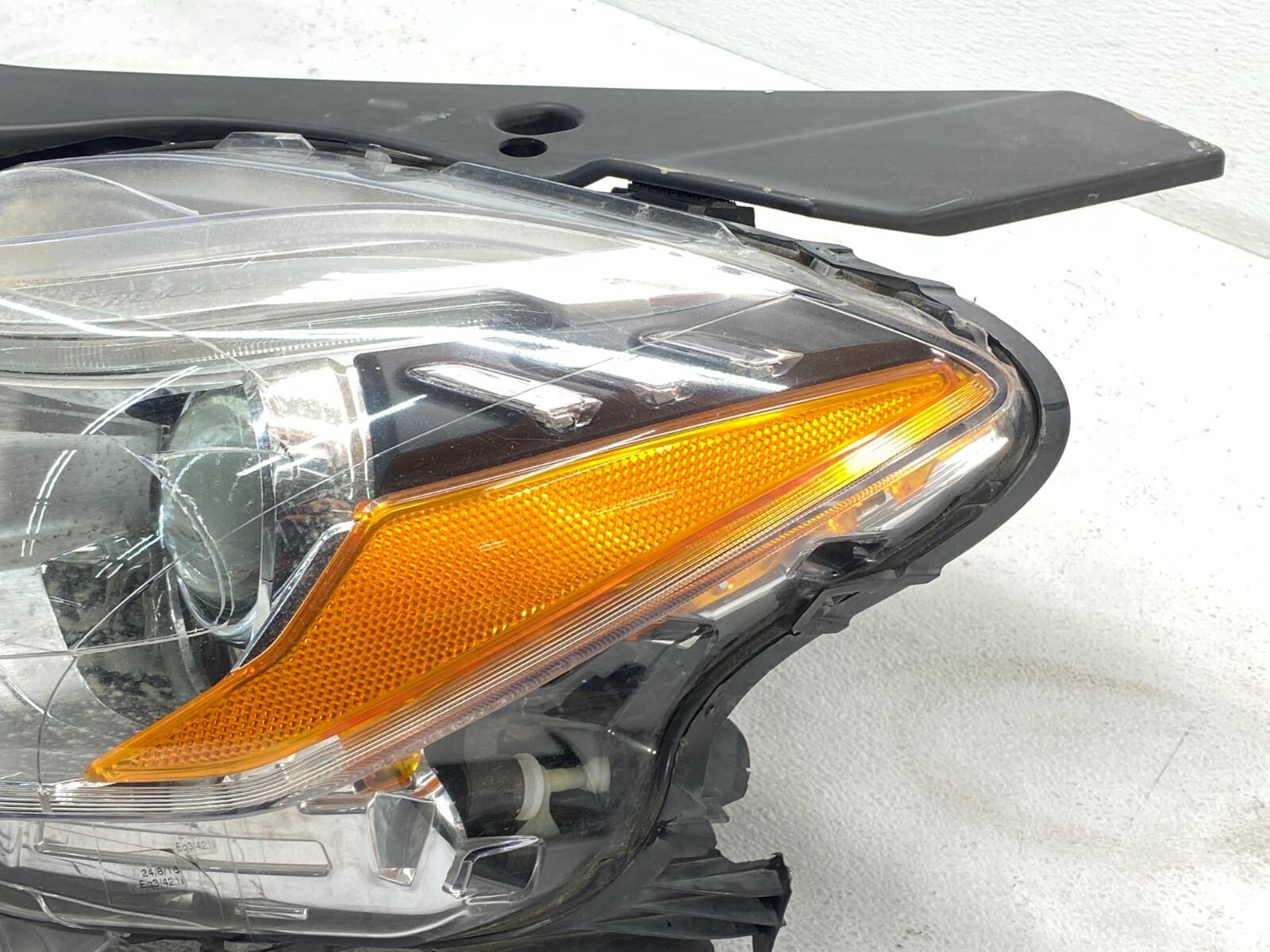 14-17 Maserati Quattroporte Left Driver HID Xenon Headlight Assy DAMAGED! OEM✅