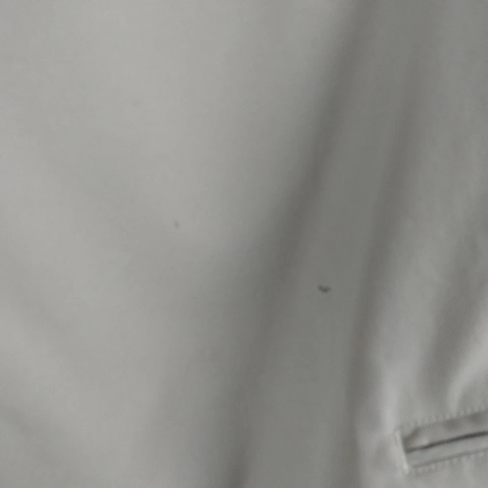 Pantalones cortos de golf Champions Tour chinos para hombre talla 34 tostados frente plano atléticos Foto 3 de 4