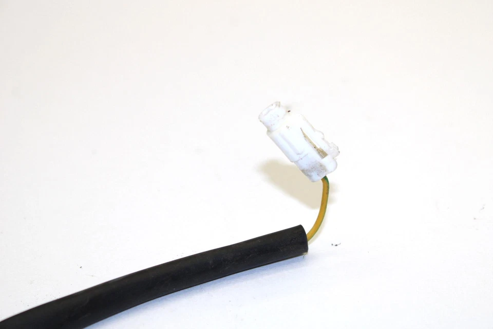 2006 Yamaha Attak Oem Sub Lead Wire 8FP-82318-00-00 SY105 - Image 4 of 4