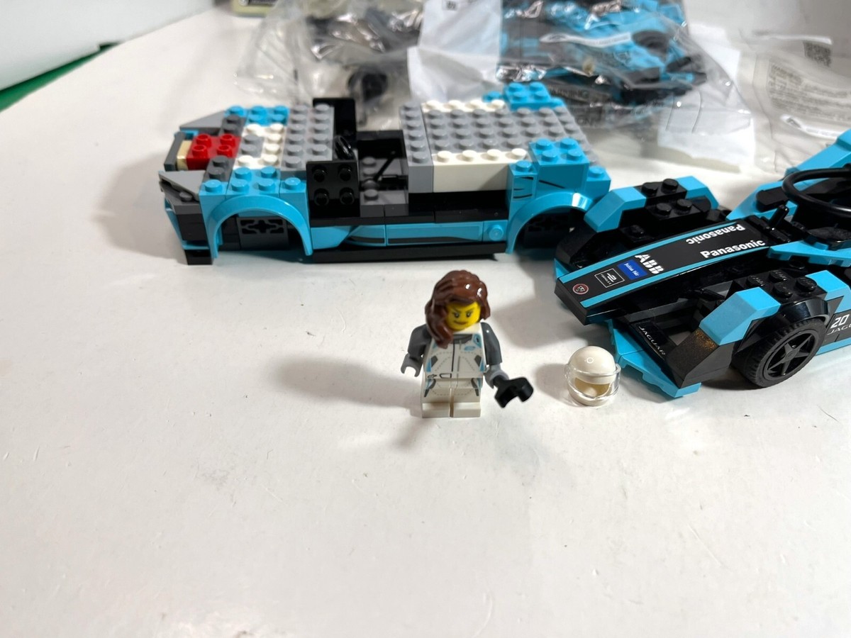LEGO Speed Champions: Formula E Panasonic Jaguar Car & Jaguar