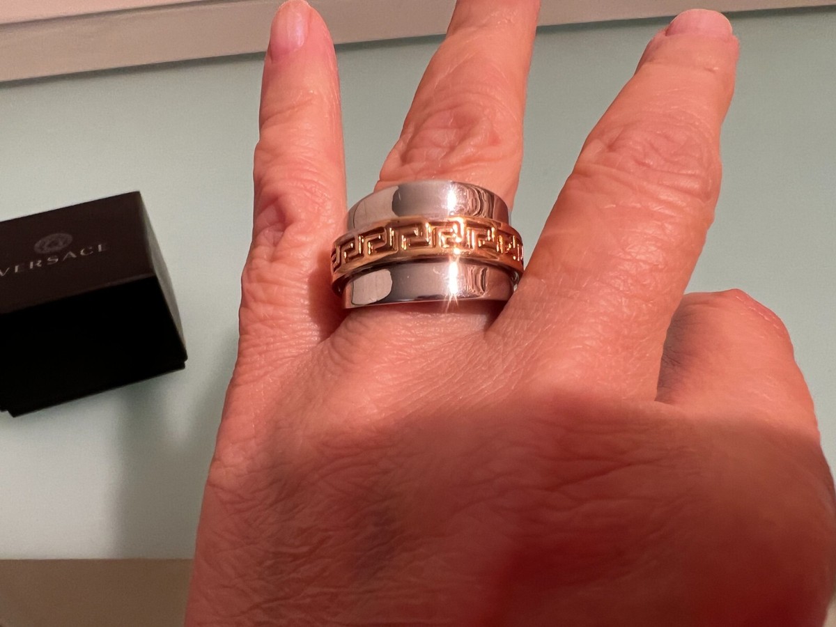 NWT Auth. VERSACE Two Tone Silver Gold Greek Key Men's Ring w/Bag