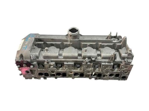 Engine cylinder head