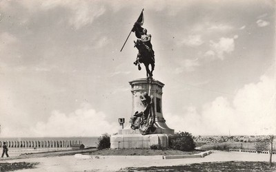 62 BOULOGNE SUR MER MONUMENT GENERAL SAN MARTIN