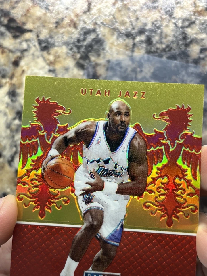2014-15 Panini Excalibur Crusade RARE RED GOLD /99 Karl Malone #156 HOF Jazz - Image 4 of 4
