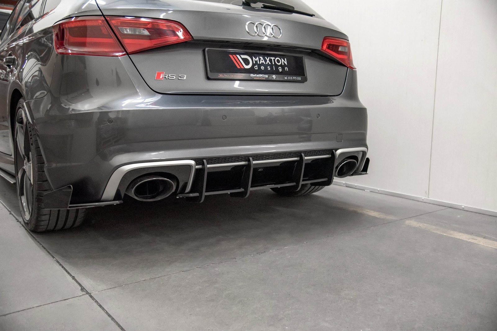 Diffuseur arrière Maxton Audi RS3 8V Sportback noir pour remplacer la jupe arrière d'origine - 2
